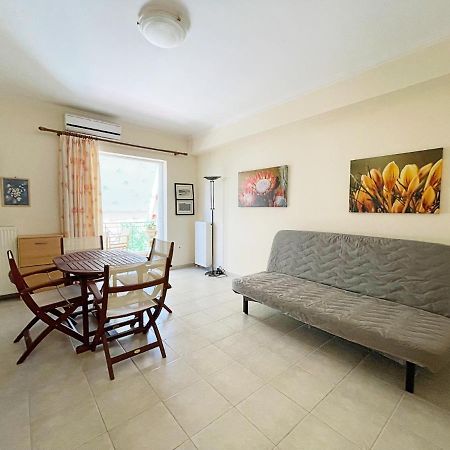 Nafplio Downtown Apartment ภายนอก รูปภาพ