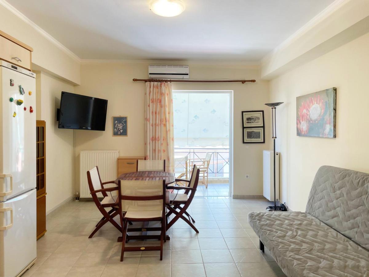 Nafplio Downtown Apartment ภายนอก รูปภาพ